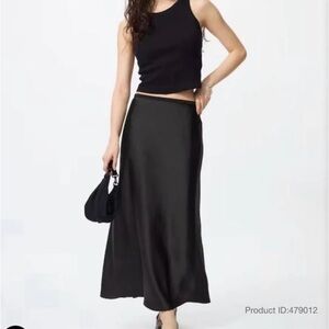 Uniqlo Black Maxi Satin Skirt